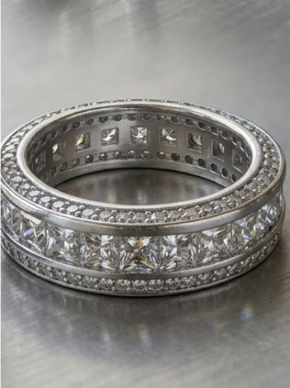 Cubic Zirconia Eternity Band Ring 7 Sterling Silver NEW